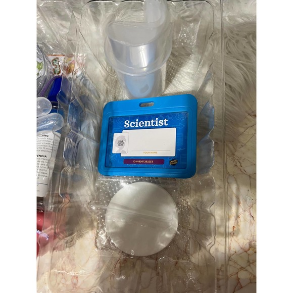 Amazon Toys Nib Brainy Beaker Science Kit Age 5 Poshmark